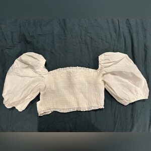 NWT Petal & Pup White Smocked Puff Sleeve Crop Top